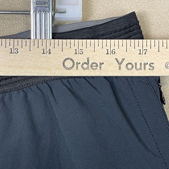 Rhone Shorts Mens Extra Large Black Swift 4" Short Yoga Workout Gym Adult - Picture 3 of 14